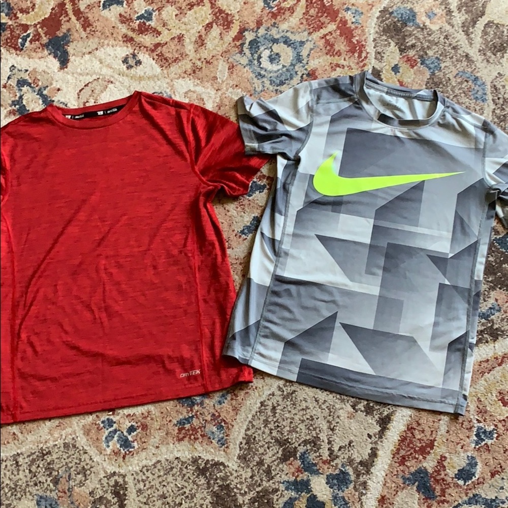 Dry Fit boys shirts Nike and Dry Trek
